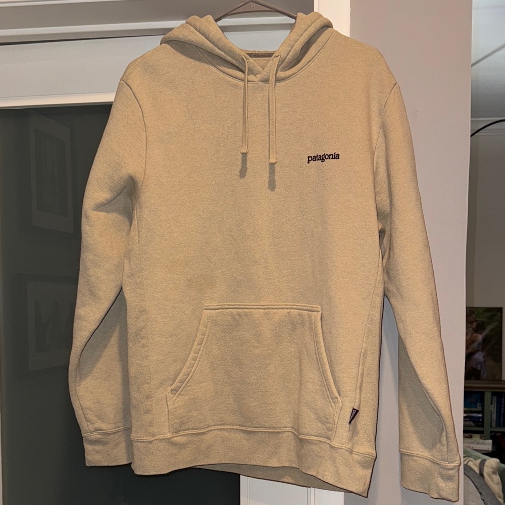 Patagonia unisex Tan Hoodie women’s L, Men’s M